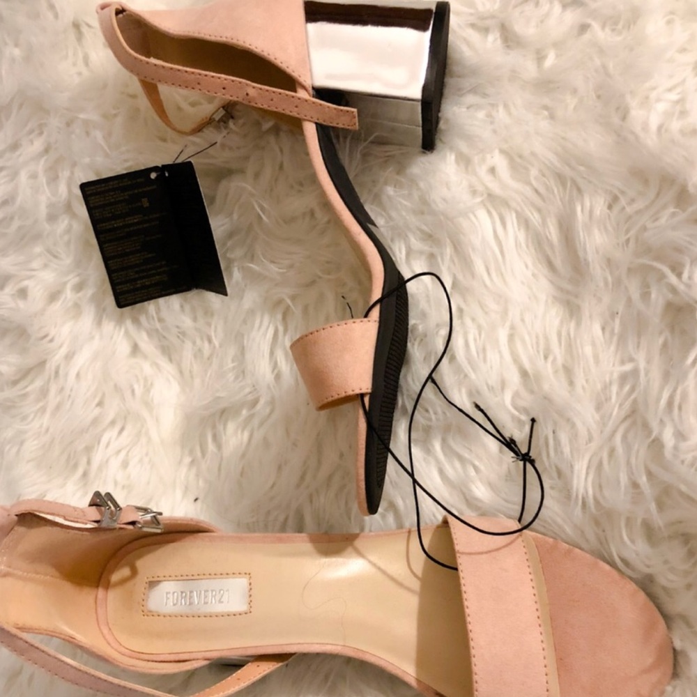 🌸NEW FOREVER21 PEACH WEDGE HEELS WITH TAGS SZ 8🌸
